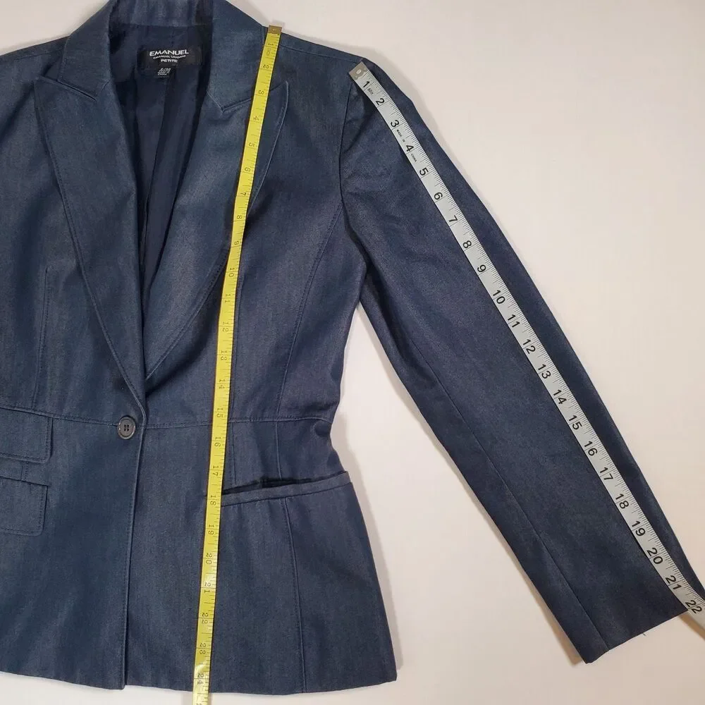 Vintage Emanuel Ungaro Women Denim Blazer Size 2P Blue Lightweight Tailored Fit - Picture 9 of 10